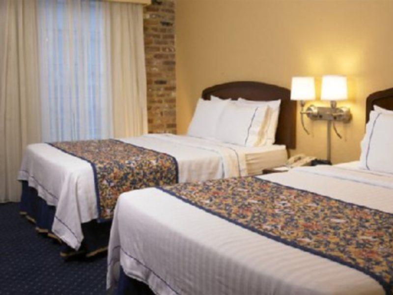 Hotel Courtyard By Marriott New Orleans Warehouse Arts District Exterior foto