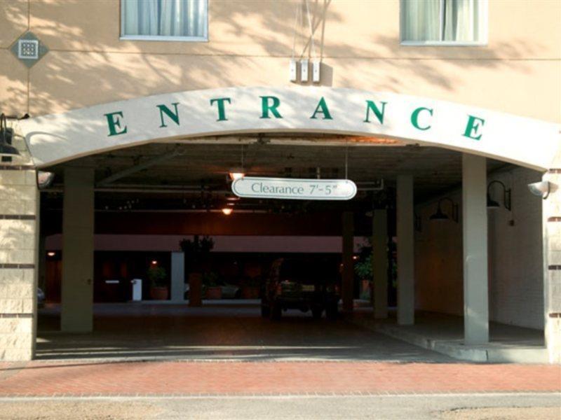 Hotel Courtyard By Marriott New Orleans Warehouse Arts District Exterior foto